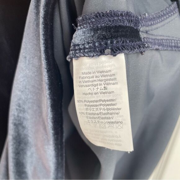 Madewell Navy Blue Velvet Butterfly Sleeve Top Tshirt Women’s Size M - Picture 7 of 7